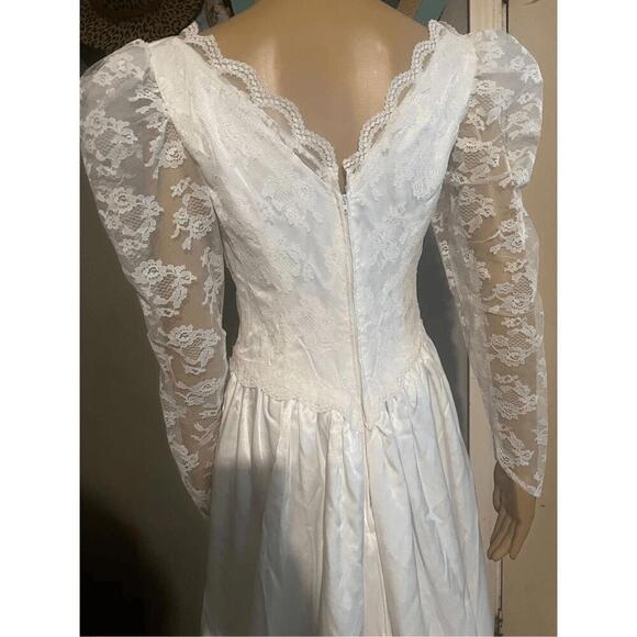Vintage White Lace Wedding Dress Long Sleeve V-Neck S - Picture 9 of 9